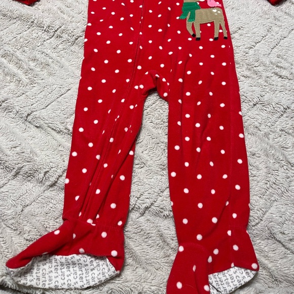 Carters 24 month fleece footed pajamas - Picture 2 of 3